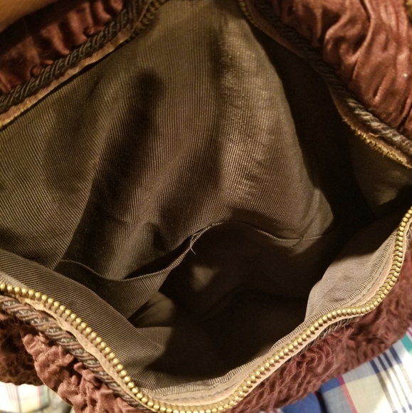 Vintage fur muff with zippered pocket - Picture 3 of 8